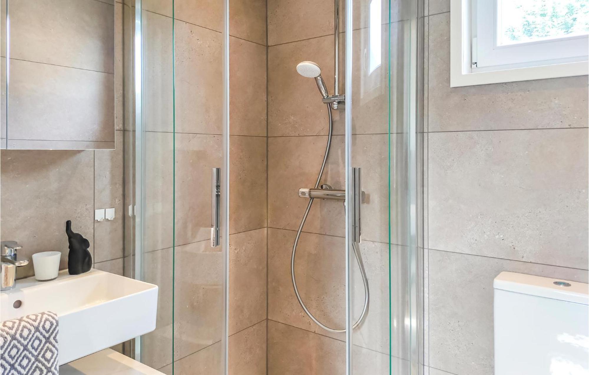 Stunning Home In Heinkenszand With Wifi Luaran gambar
